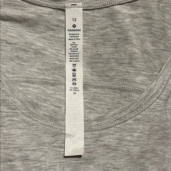 Lululemon To The Point Tank NWOT gray size 12 - Picture 6 of 8